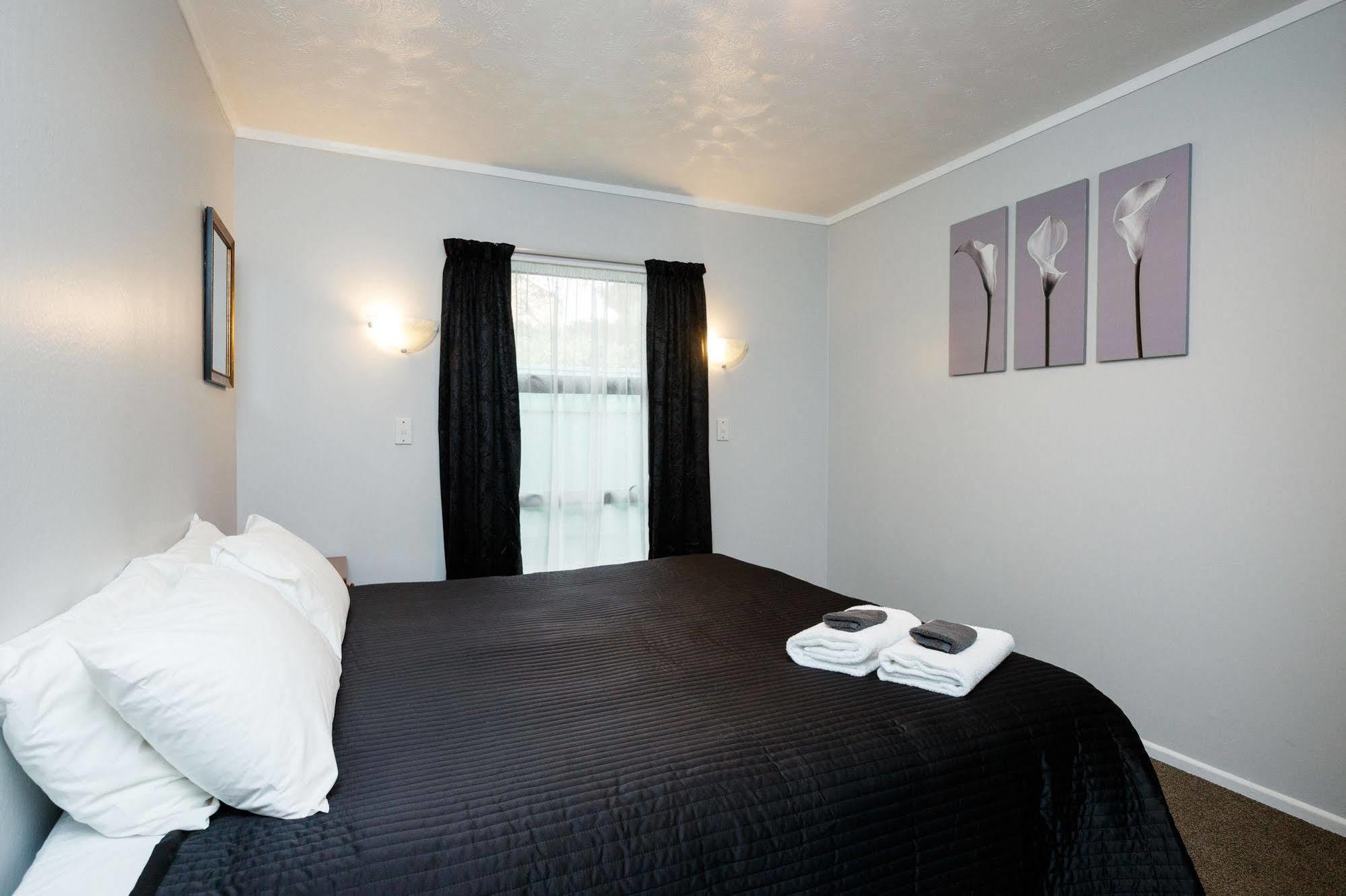 Avenue Motel Πάλμερστον Νορθ Εξωτερικό φωτογραφία